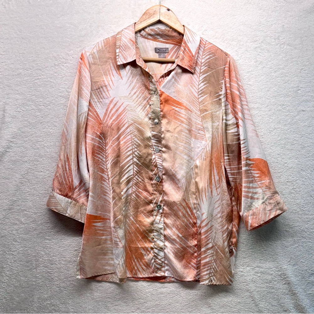Chico’s Tropical Palm Leaf Button Down Blouse Pastel Coral, Cream and Tan Size 2
